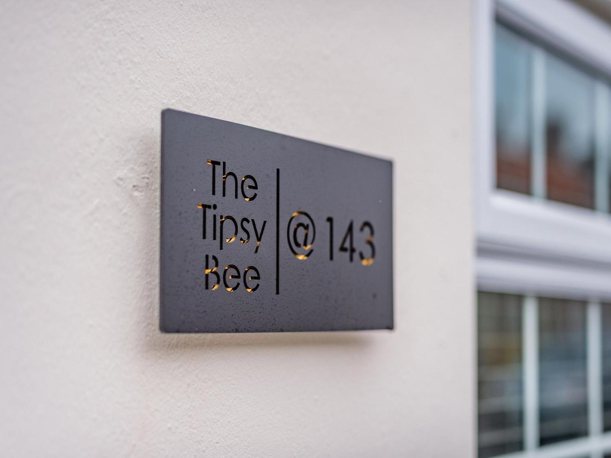 The Tipsy Bee At 143,